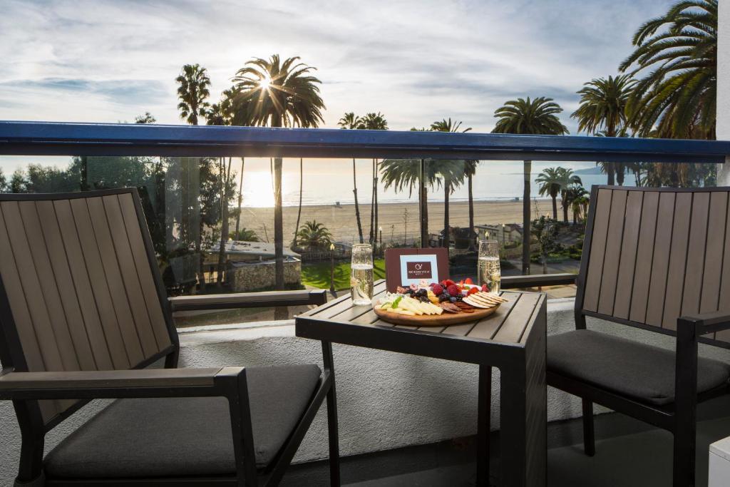 Balcony/terrace, Ocean View Hotel in Los Angeles (CA)