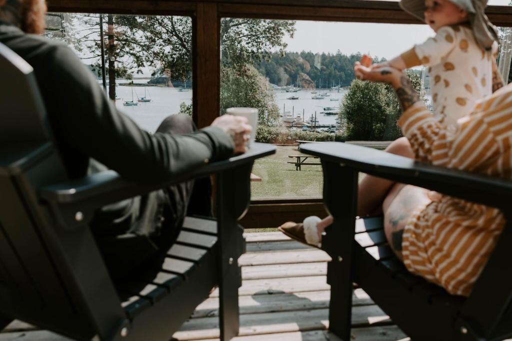 Page's Inn on Silva Bay, Gabriola