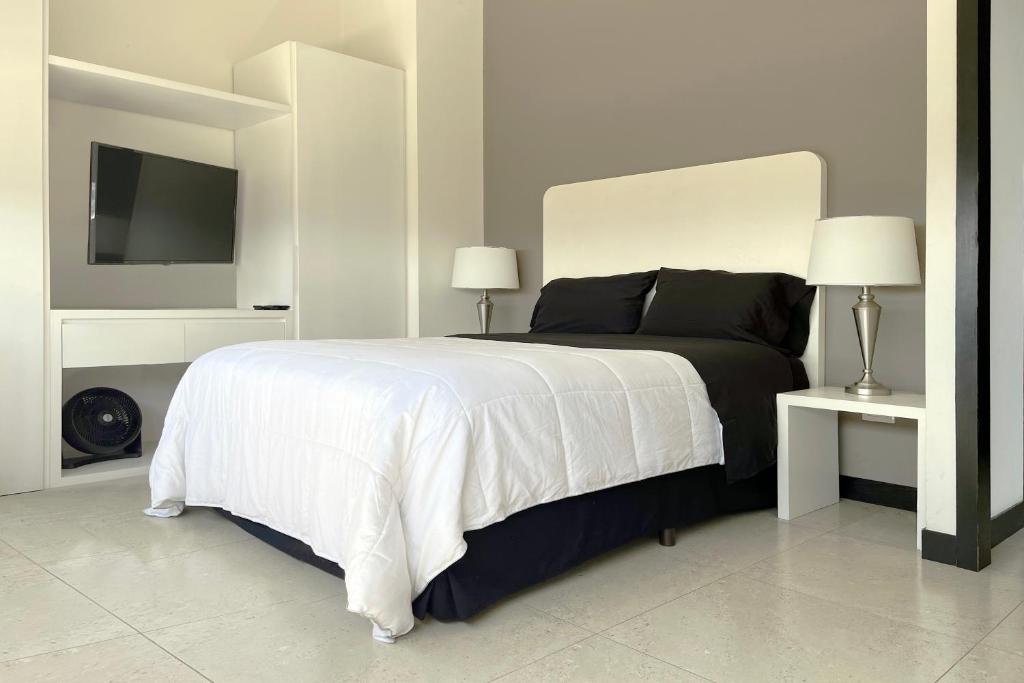 Laviu B&B Luxe Suites - 4