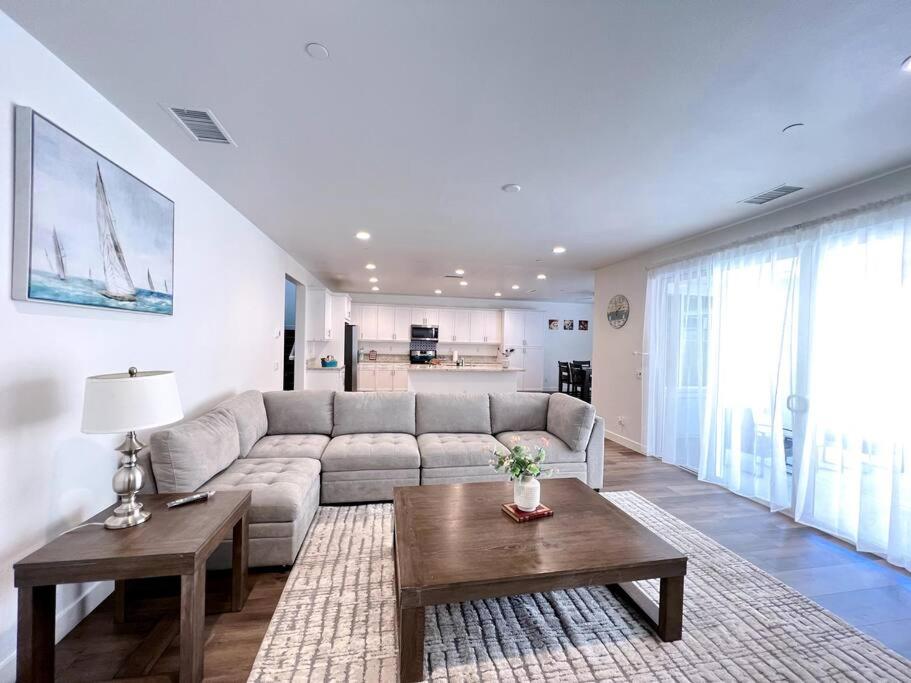 Spacious Ontario family vacation home