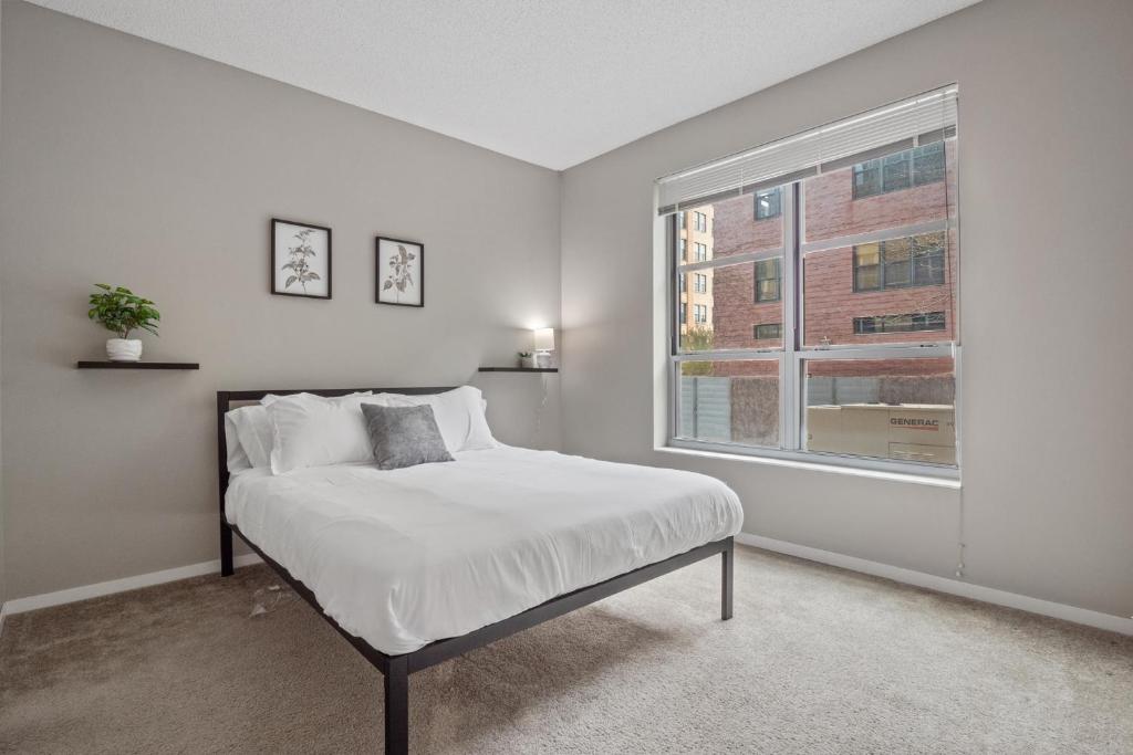 Mill District City Club Apartments By Airriva