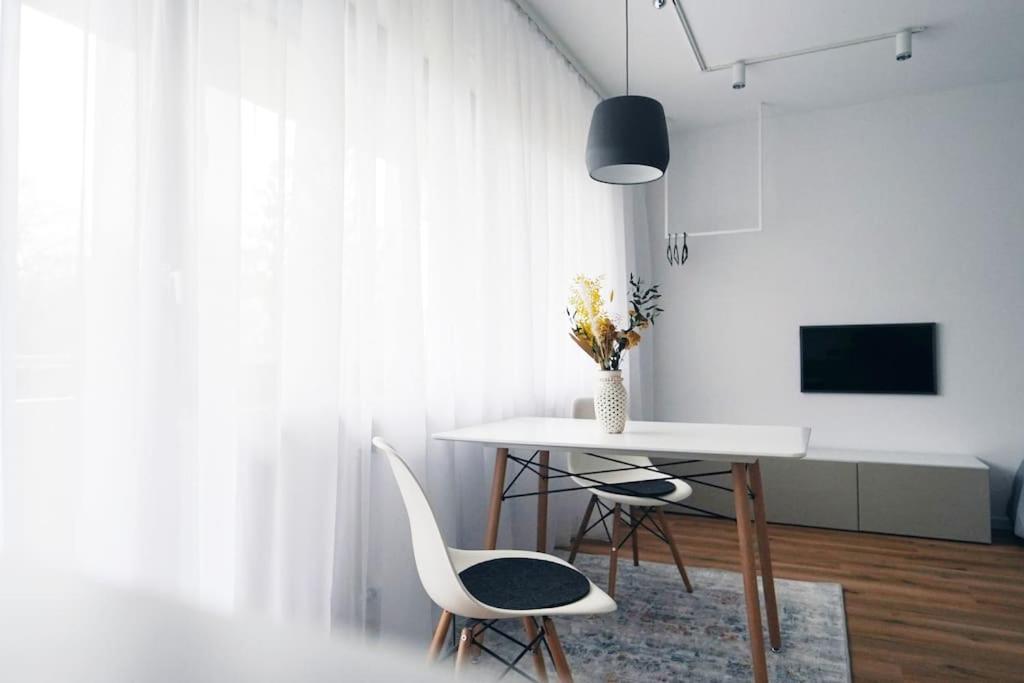 Apartment mit Balkon und Privatparkplatz - 3