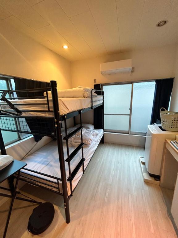 Meguro Apartment