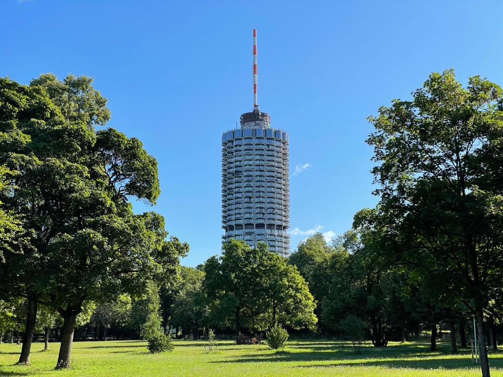 NEW - Proud - Hoteltower - 23 OG - Cityview - Congress - 3