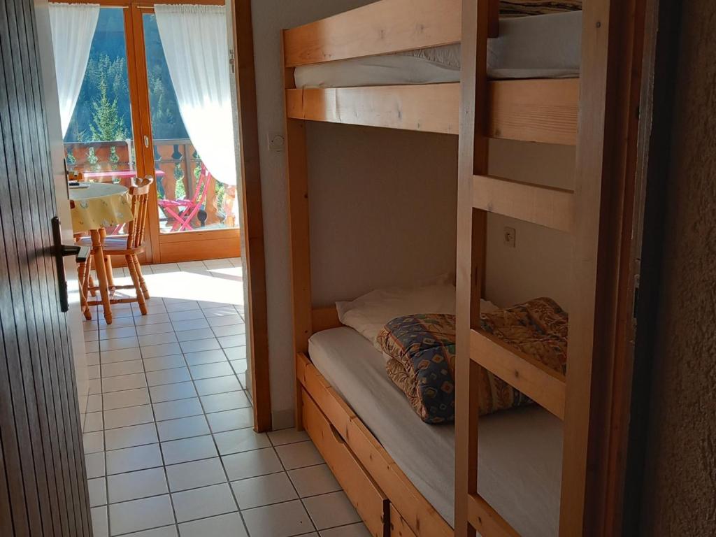 Studio pour 3 pers. à Châtel avec balcon, parking, près navettes et centre. Exposition Sud/Ouest. - FR-1-676-115 - 3