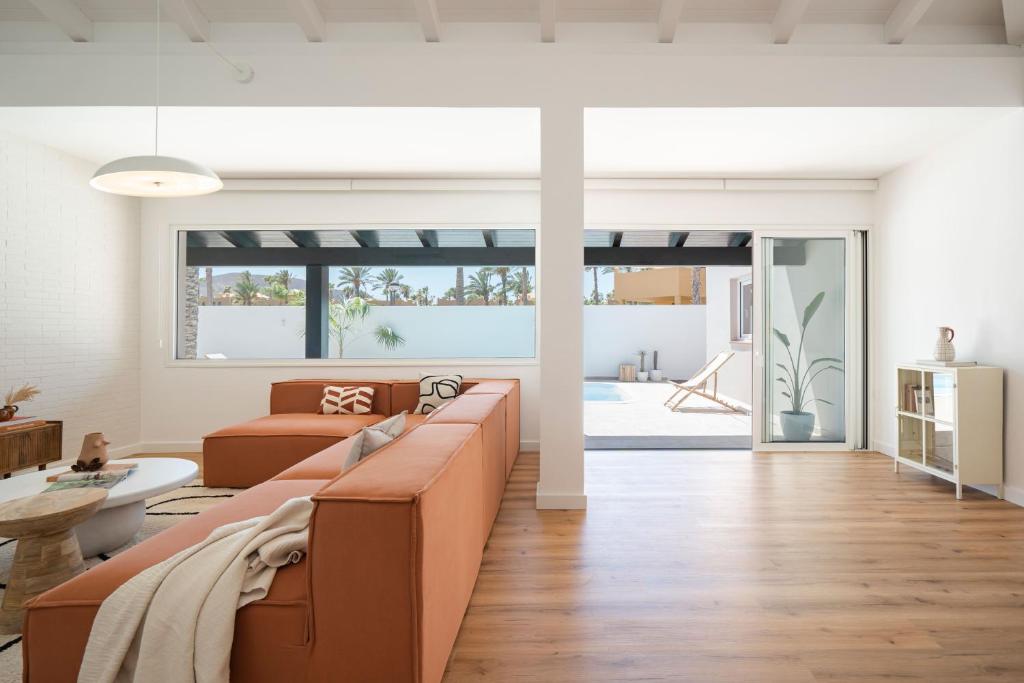 Villa Tropico - Design Home with Pool in Corralejo - by LUNA - 2