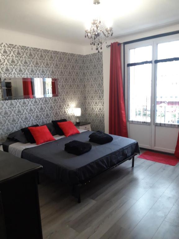 Verdun 228 Insolite, Chambéry