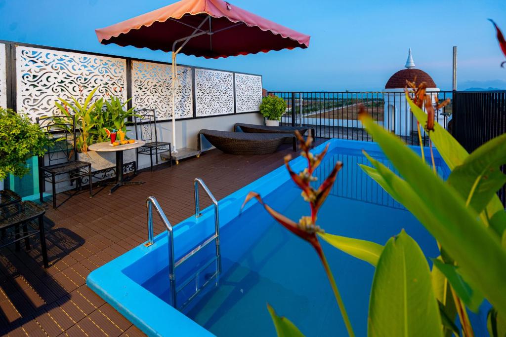 Sunland HaLong Hotel