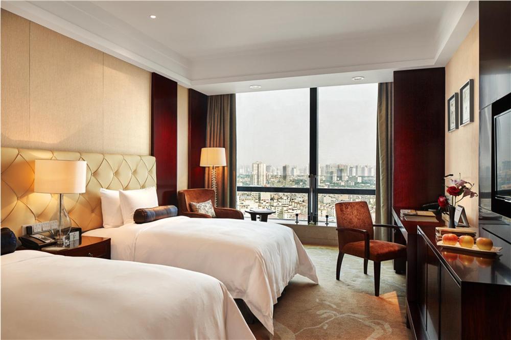 Xian Xian Grand Barony Hotel Additional