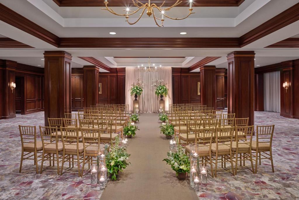 Banquet hall