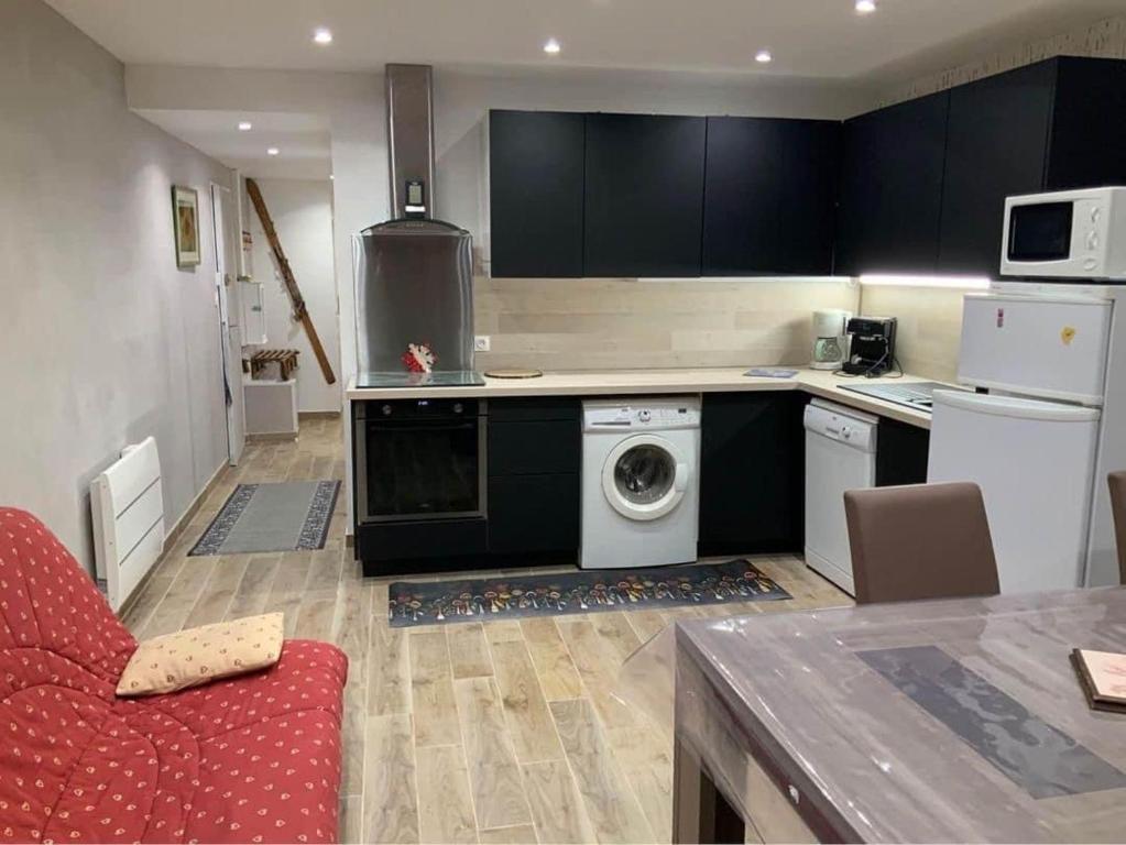 Appartement Rez de chaussée 6pers 2chambres Pieds d une remontée et à 300m des pistes - 4