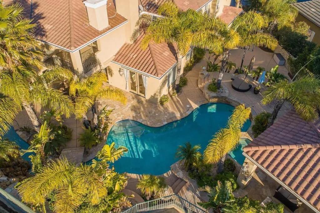 Majestic 5BR Villa Serene Oasis in Thousand Oaks