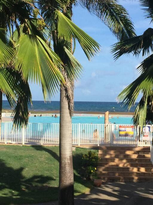 ANSE DES ROCHERS, Saint-François