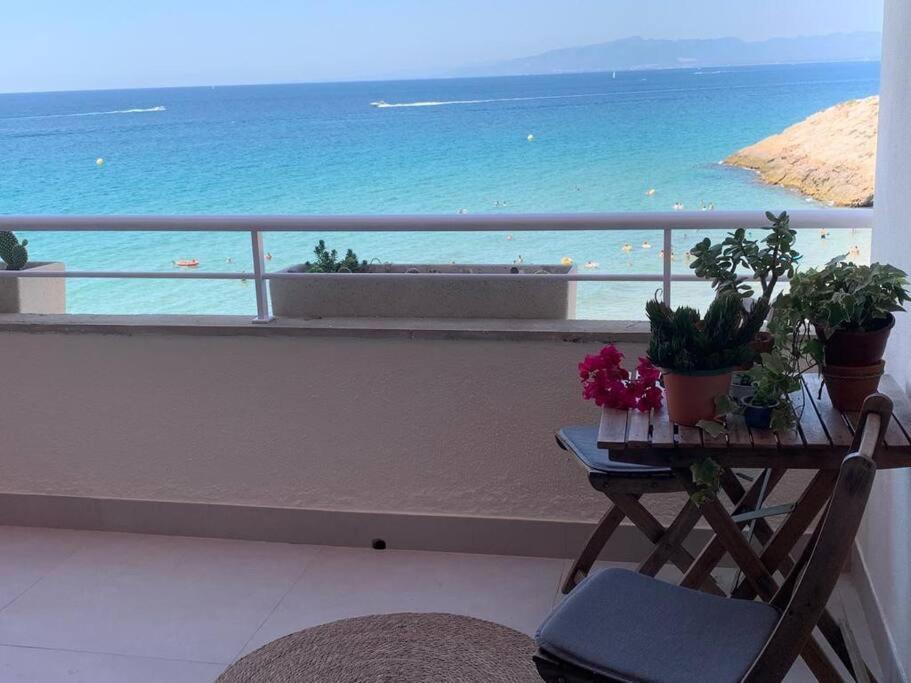 Apartamento sobre el mar - 1