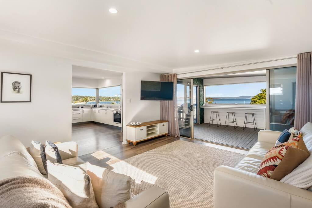 Escape to Coastal Tranquility, Primrose Sands