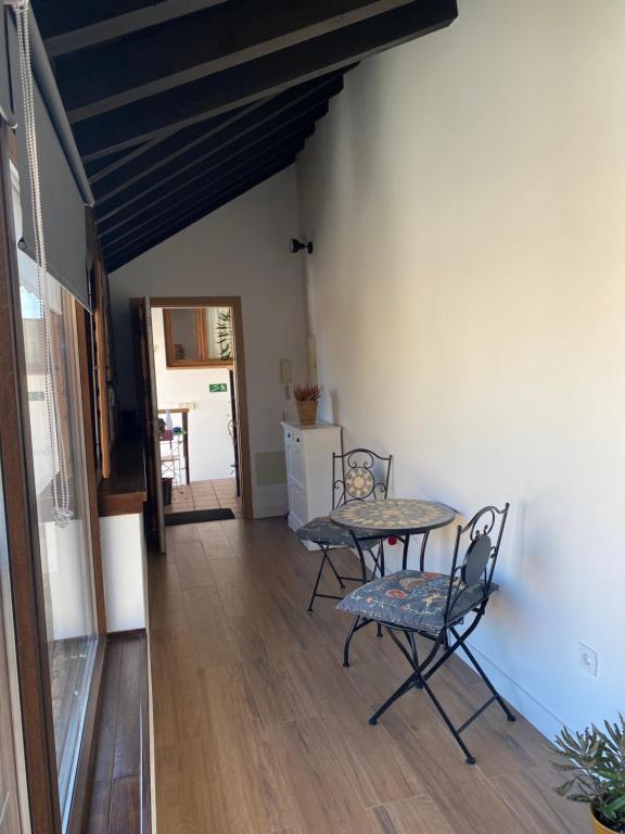 Apartamentos del Casco - 4