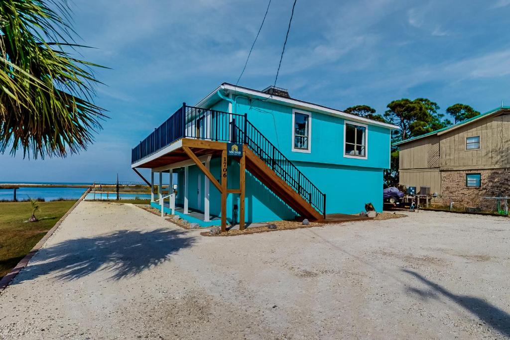 The Tipsy Seagull, Dauphin Island
