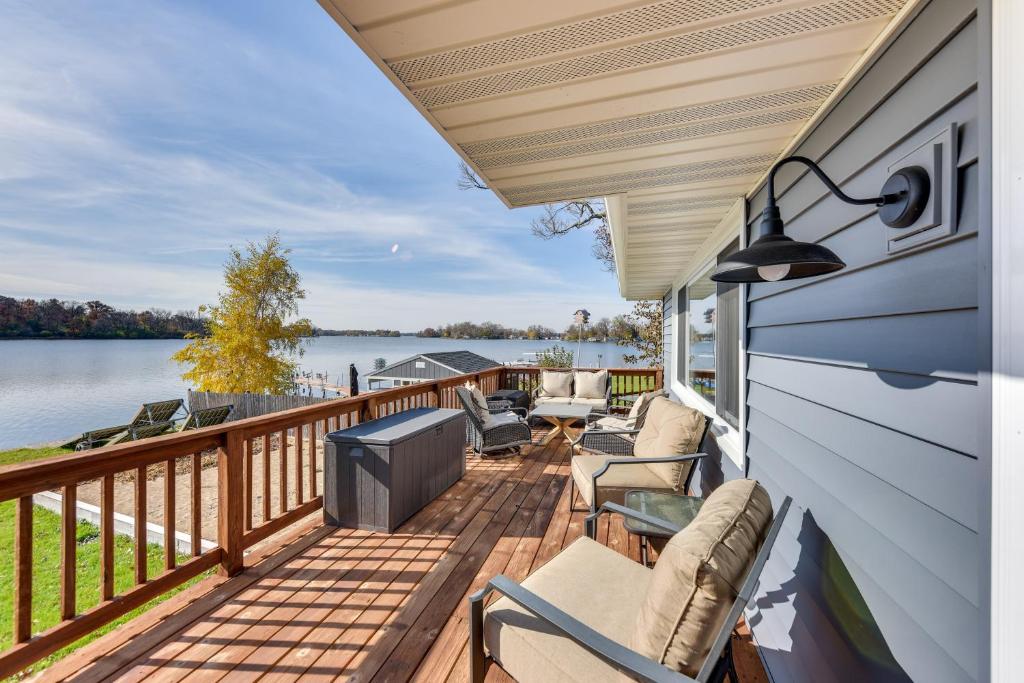 Lakefront Fox Lake Home with Furnished Deck!