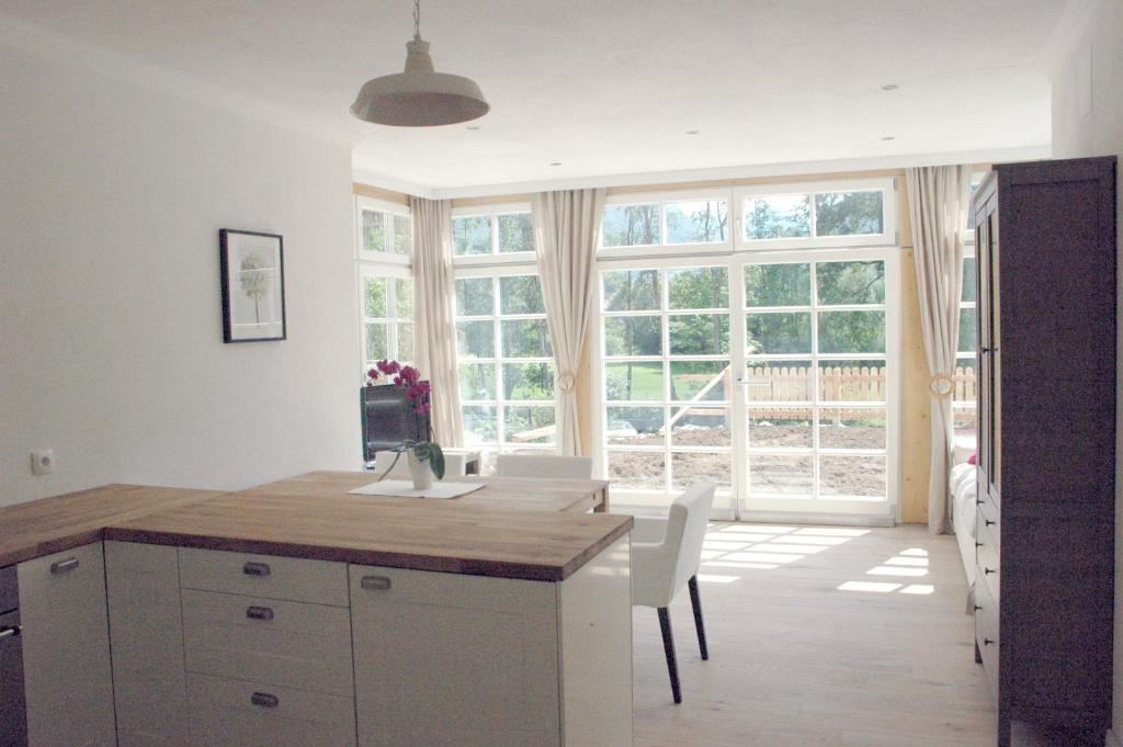 Kitchen, Landhaus Roidergutl in Strobl