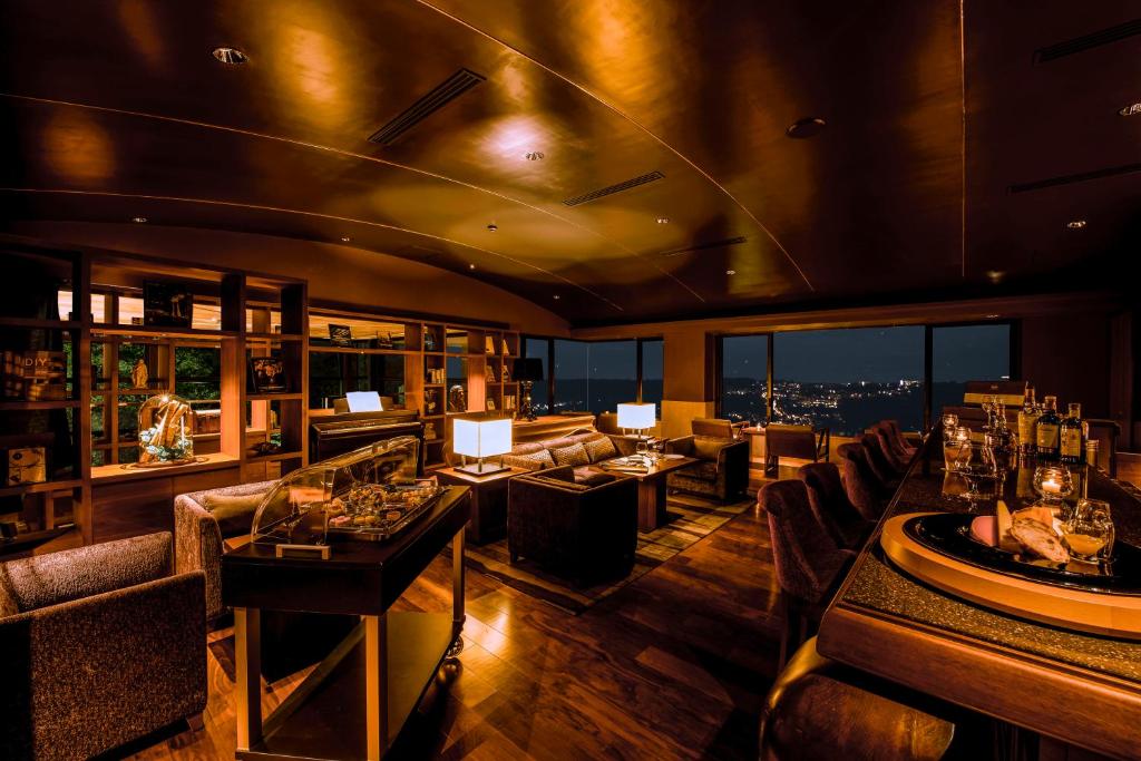 Bar/lounge
