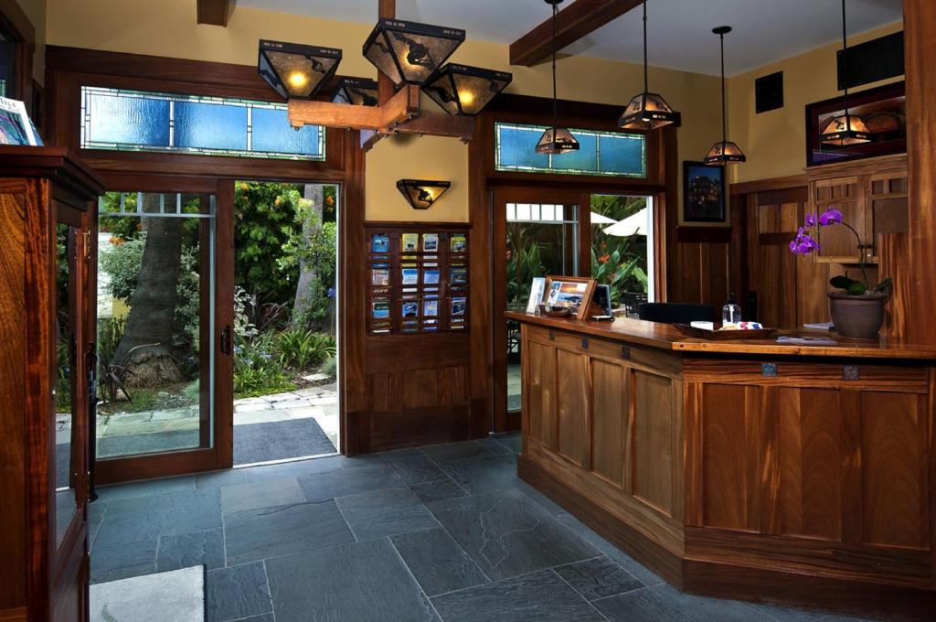 The Avalon Hotel in Catalina Island photo