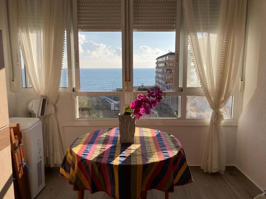 Apartamento con vistas al mar. - 4