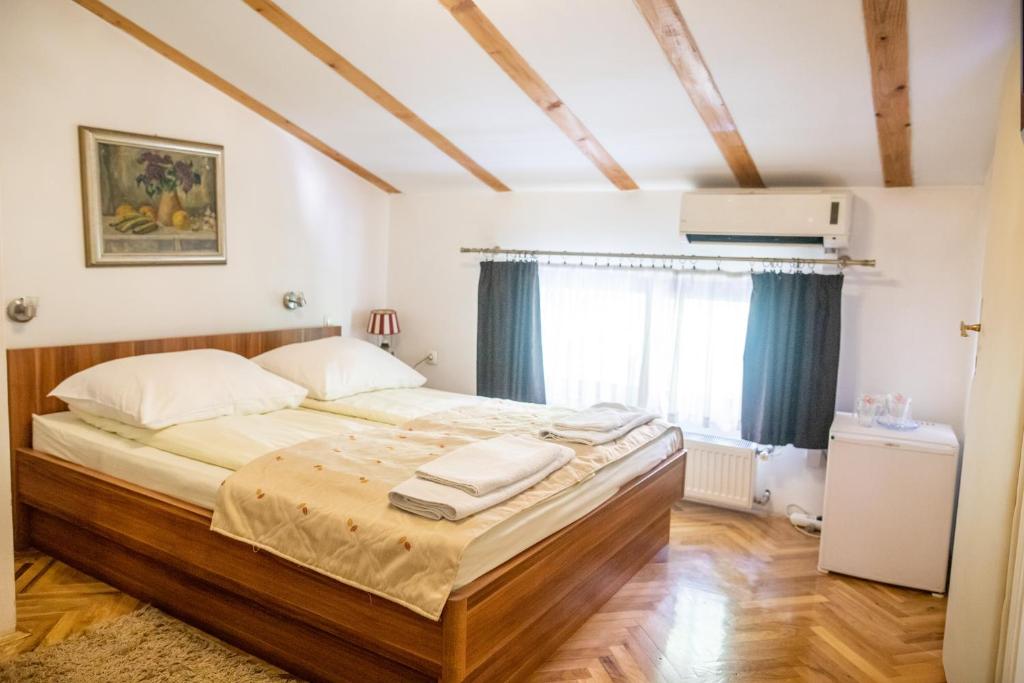 Sarajevo Hotel Herc Sarajevo room