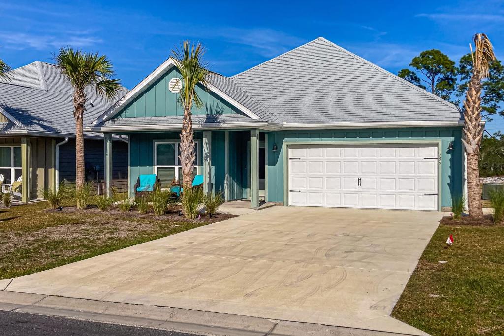 Windmark - Seaside Serenity Escape, Highland View