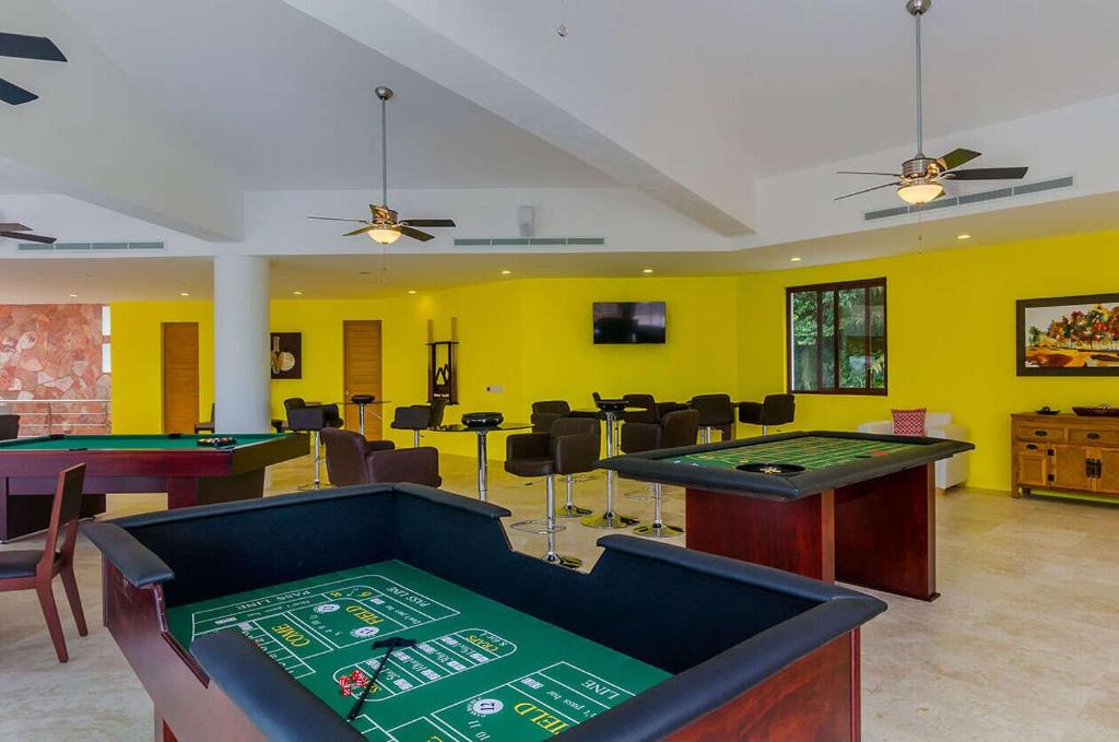Magnificent Villa- for 20 guests - 2