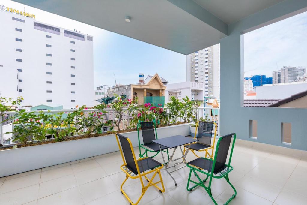 Lavie House số 124-4 Bình Giã