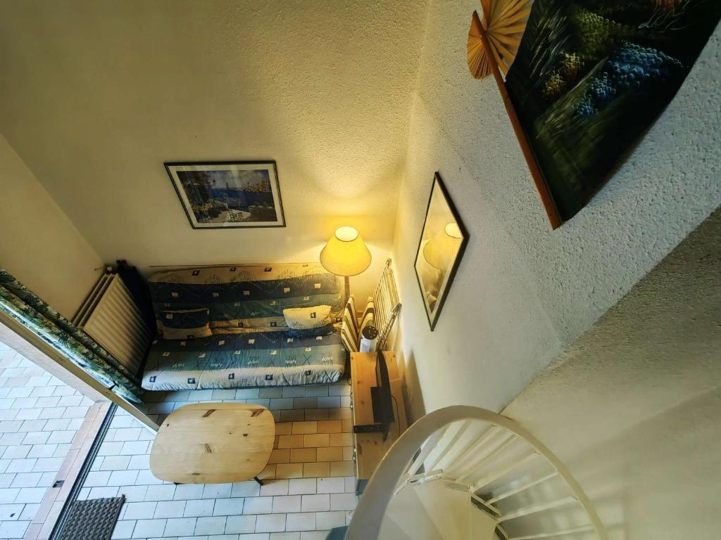 Villa Mitoyenne Calme avec Piscine, Clim et Parking pour 4 Pers. - FR-1-607-179 - 5