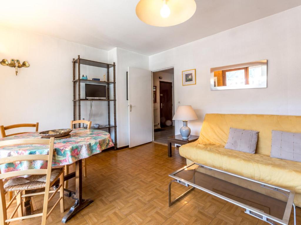 Appartement 2 Chambres avec Parking et Balcon à La Clusaz - FR-1-459-221 - 2