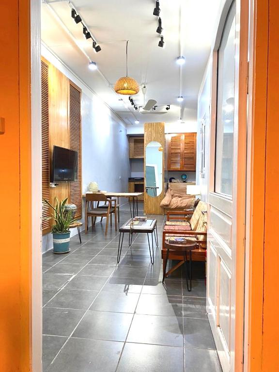 Azalea Apartment