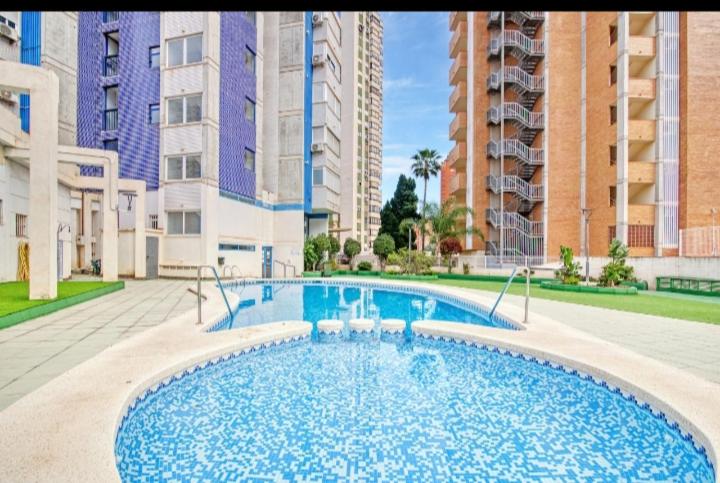 Kennedy III, Benidorm