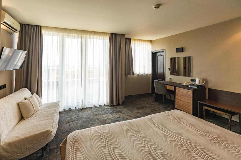 Kalithea Family Hotel — Hotel rooms in Sozopol, Burgas Region