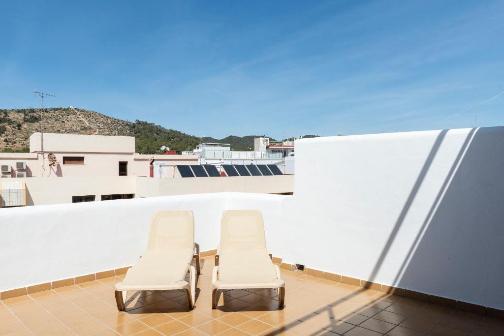 Ibiza Rocks Hotel - Adults Only — Hotel building in San Antonio, Balearic Islands
