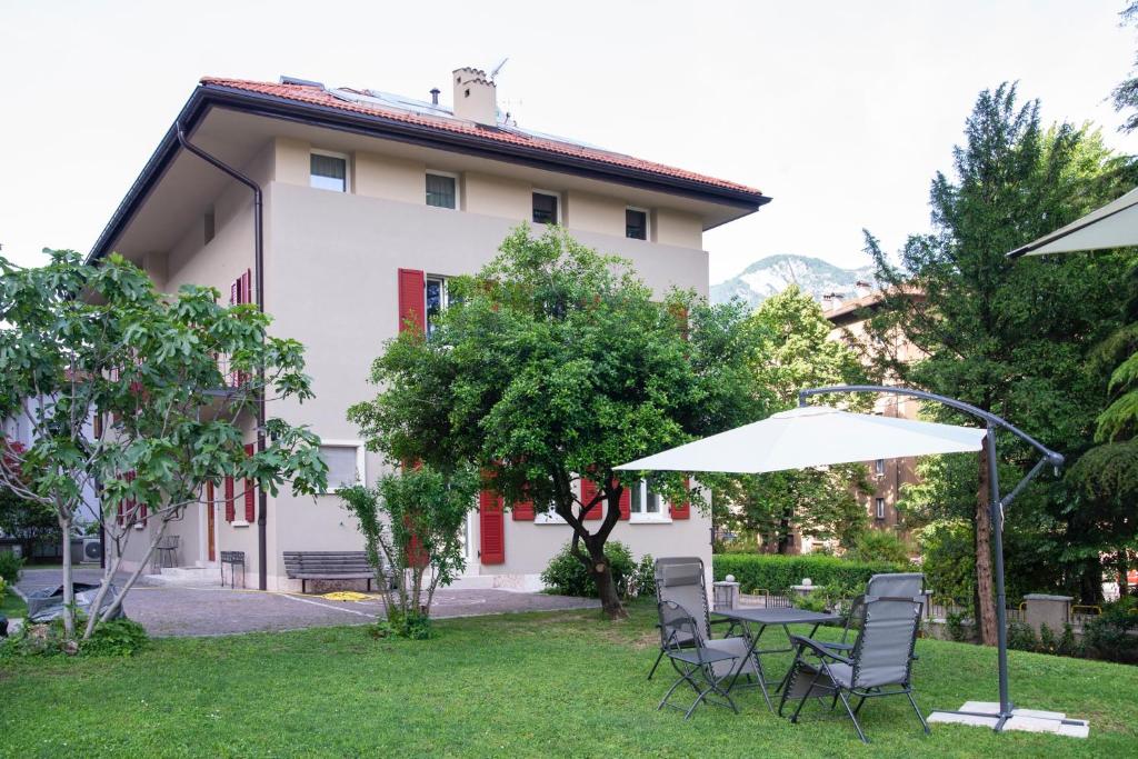 B&B PIEDICASTELLO, Trento