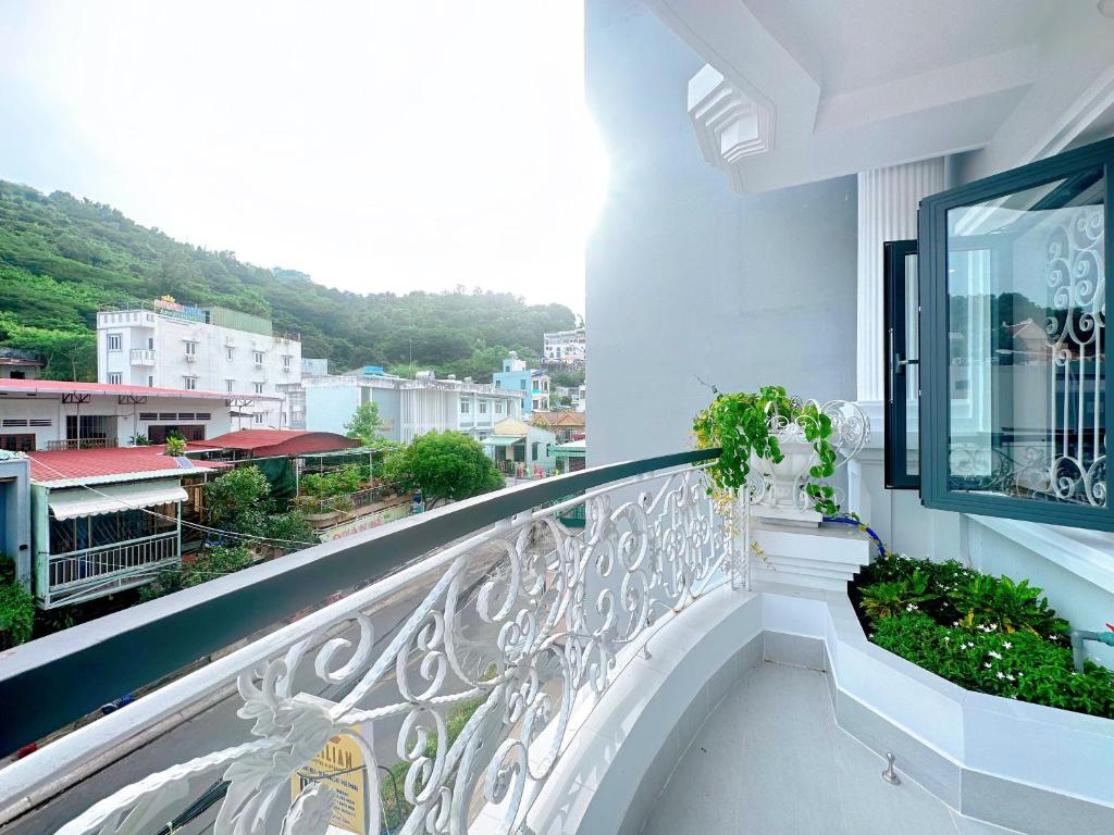 MILANESA HOTEL & APARTMENT