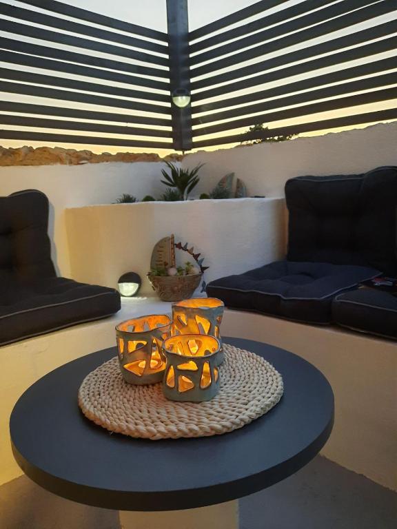 Mandrina House, Mandre