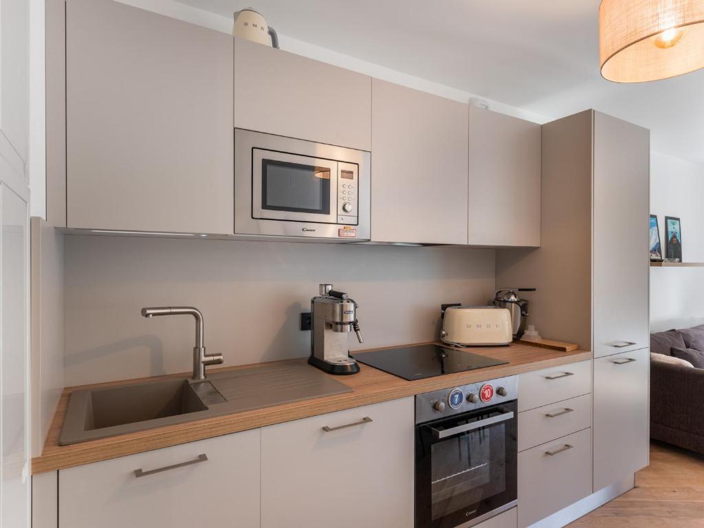 Appartement fonctionnel à Courchevel avec parking - FR-1-563-138 - 3