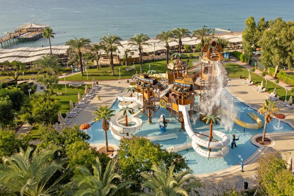 Dobedan Exclusive Hotel & Spa ''Ex Brand Alva Donna Exclusive Hotel & Spa'' — Attractions for children in Boğazkent