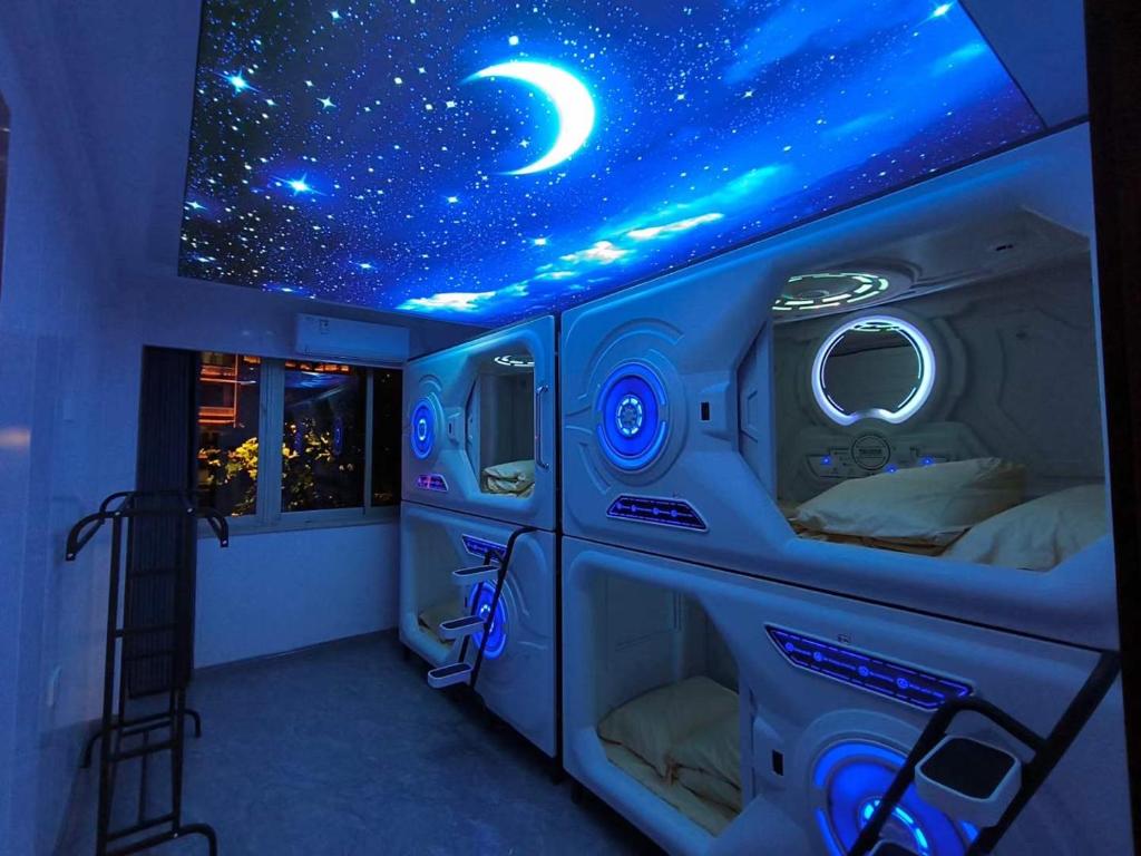 bambu hostel capsules - 2