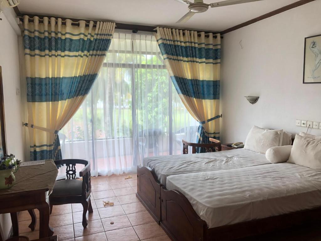 Negombo Hotel Lagoon Paradise Additional
