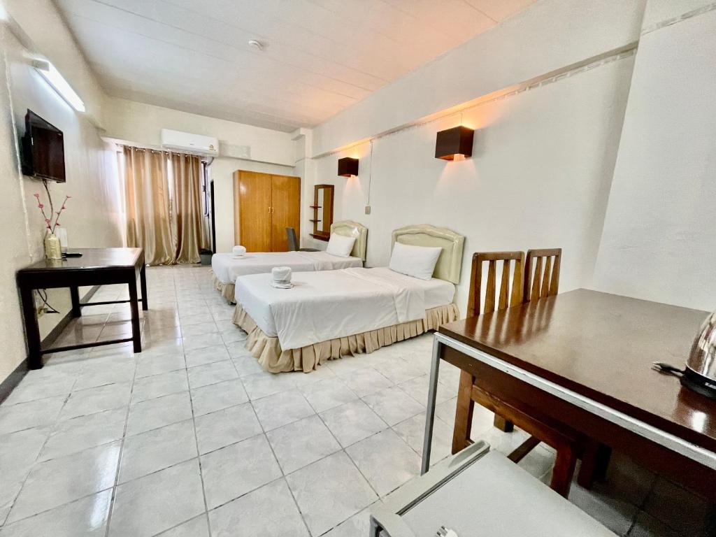 Win Bangna Hotel