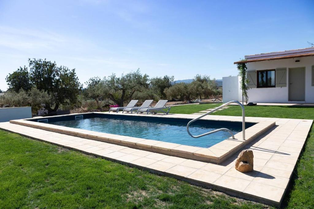 Santolina - Casa Rural en l'Ampolla con piscina privada, jardín y barbacoa - Deltavacaciones - 5