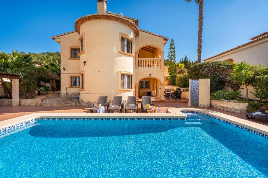 Villa Comodo - PlusHolidays - 2