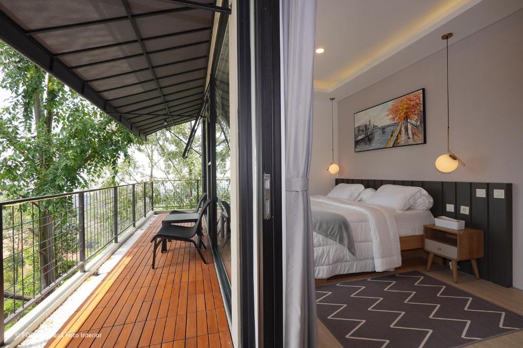 Villa Wezu Dago Village Bandung Villa Wezu Dago Village Bandung