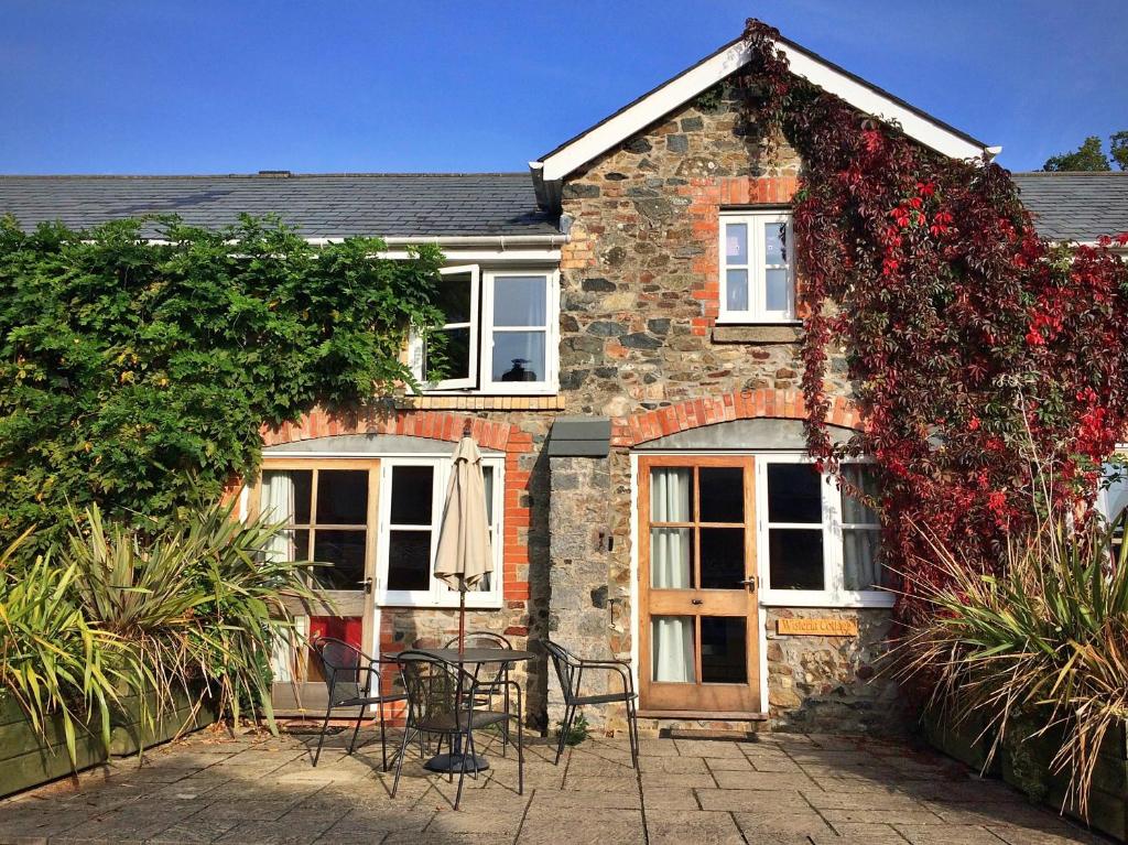 Finest Retreats - Little Dunley - Wisteria Cottage, Bovey Tracey