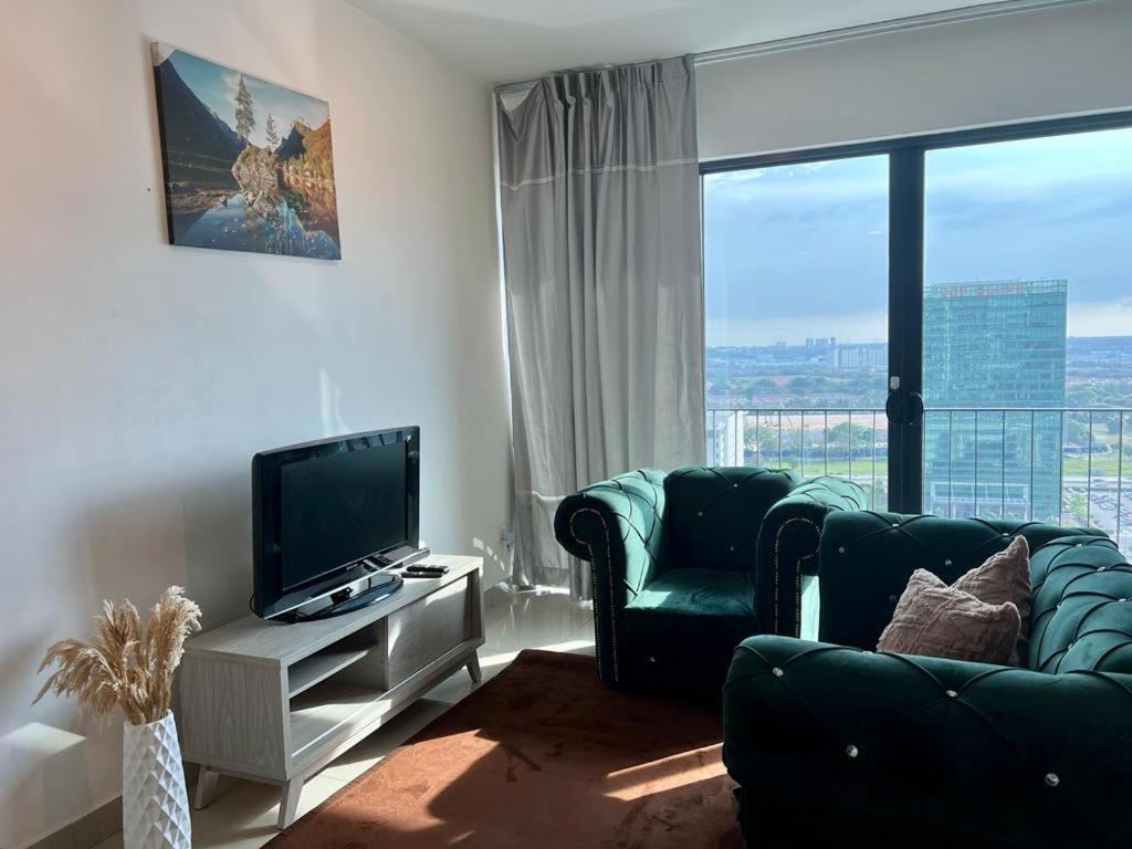 Welcome Suite at Trefoil Setia Alam, Shah Alam