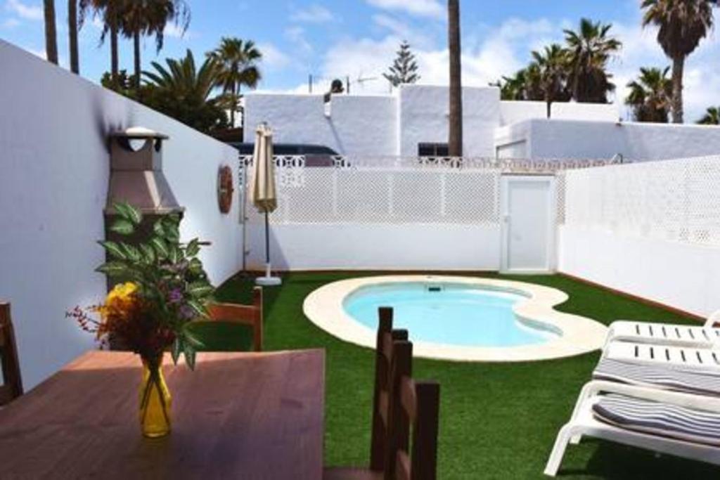 Beach Villa Eter with Private Pool BBQ in Heart of Corralejo by Amazzzing Travel - 5
